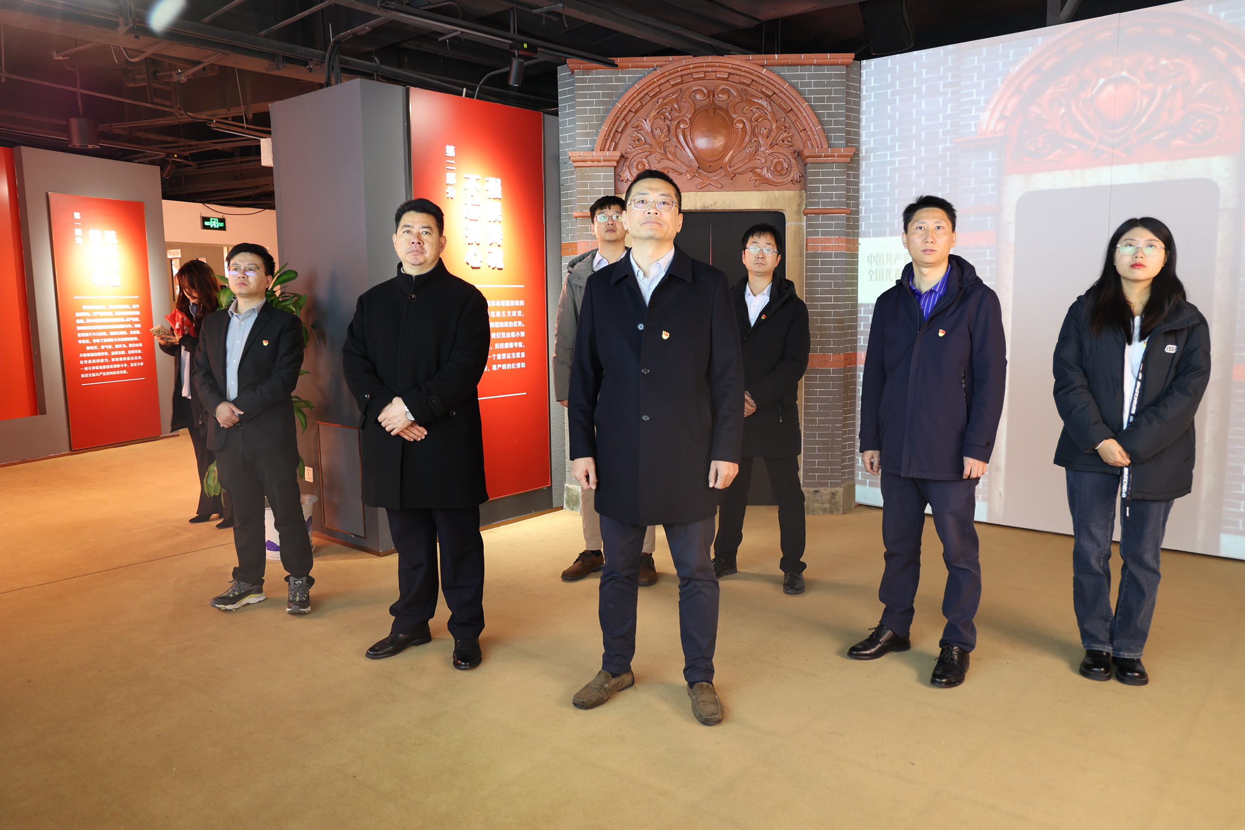 MH5A1194-2500压缩.jpg MH5A1194-2500压缩.jpg