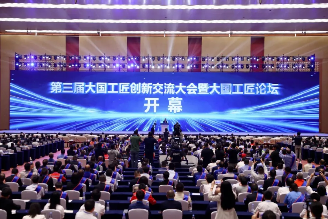精选配图 (1).webp