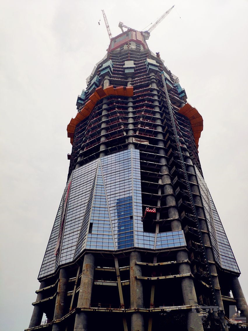 蜀峰468超高层项目T1塔楼施工中.jpg