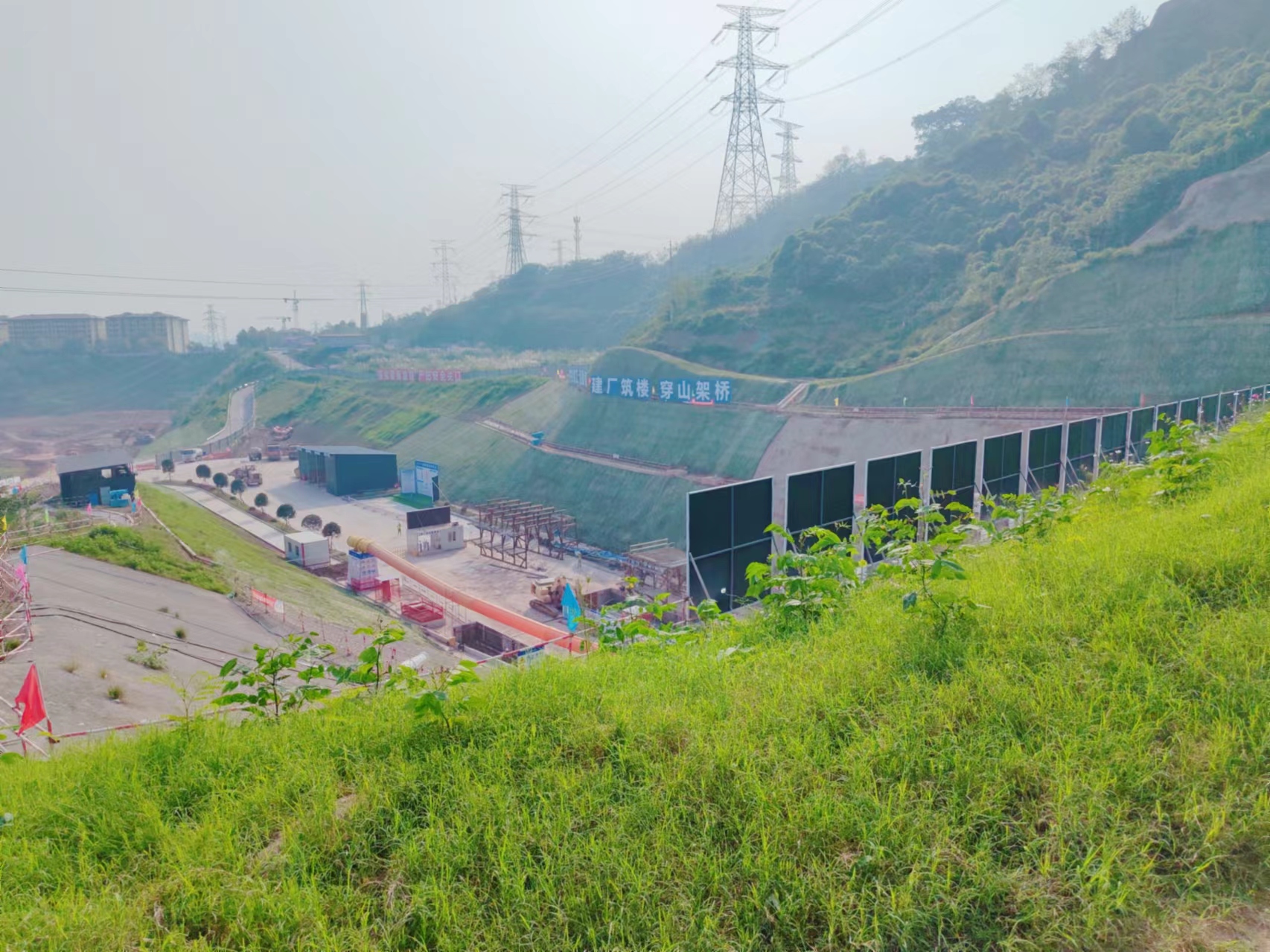 04 重庆公司-翠云片区9条市政道路工程第三方监测.jpg