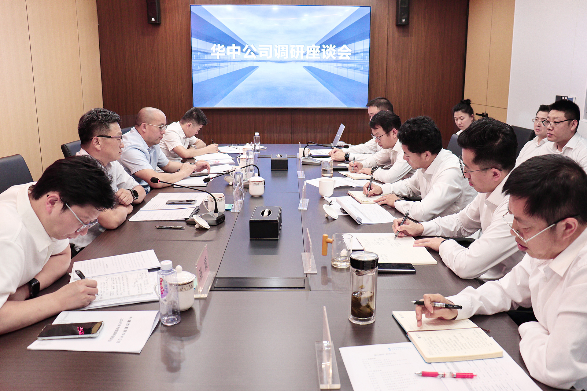 1920-IMG_9057-2.jpg 1920-IMG_9057-2.jpg