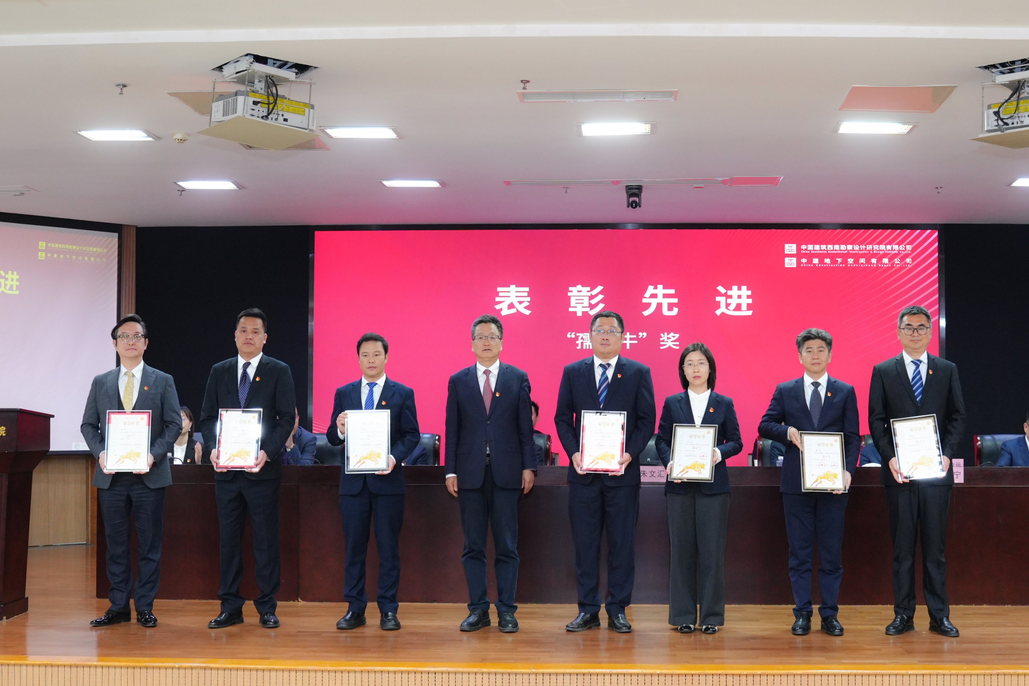 03 孺子牛 DSC00695.jpg 03 孺子牛 DSC00695.jpg