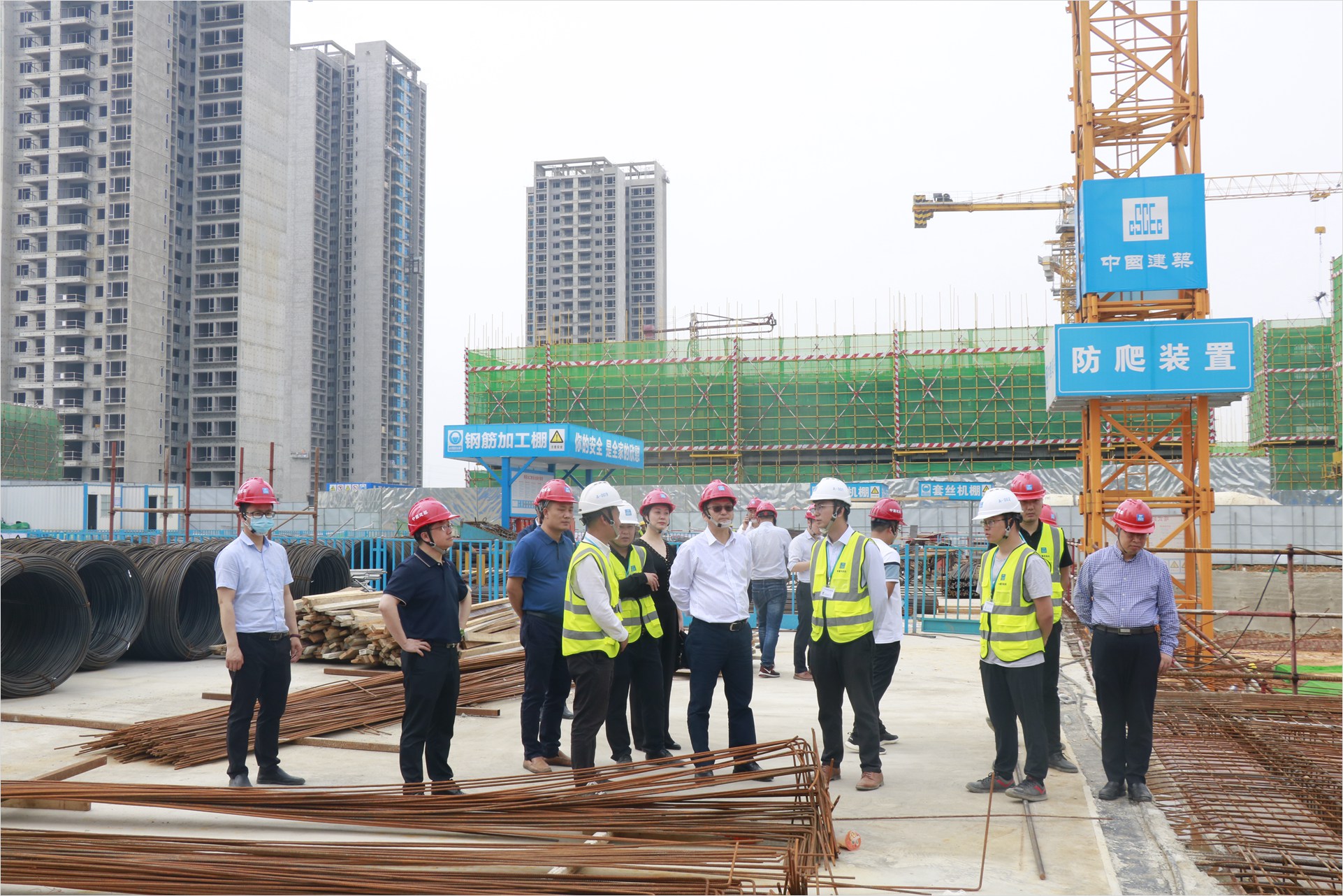 size- 20210506朱文汇带班检查总承包公司邮票绿地地下停车场项目安全生产工作 (2).jpg